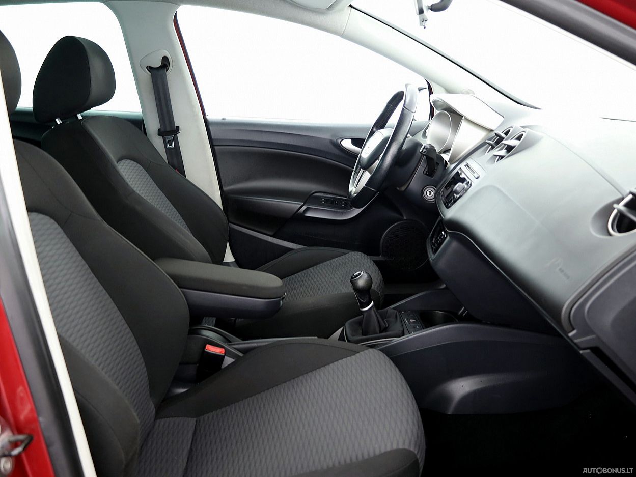 Seat | 5