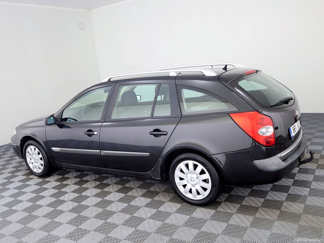 Renault | 3