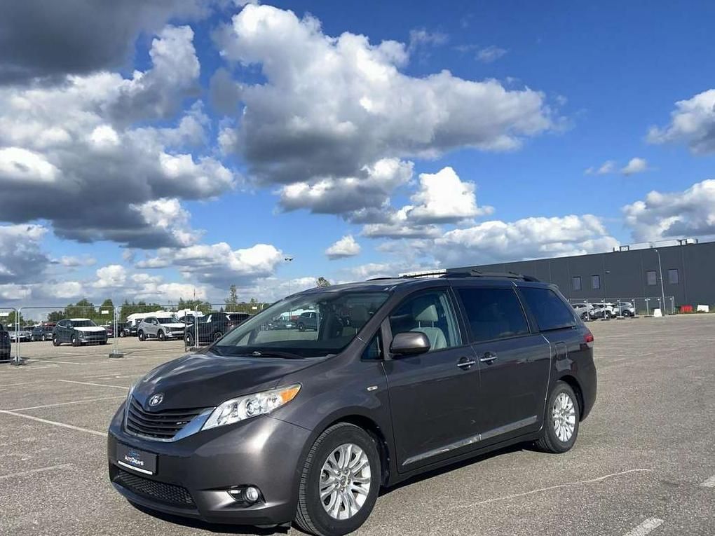 Toyota Sienna | 2