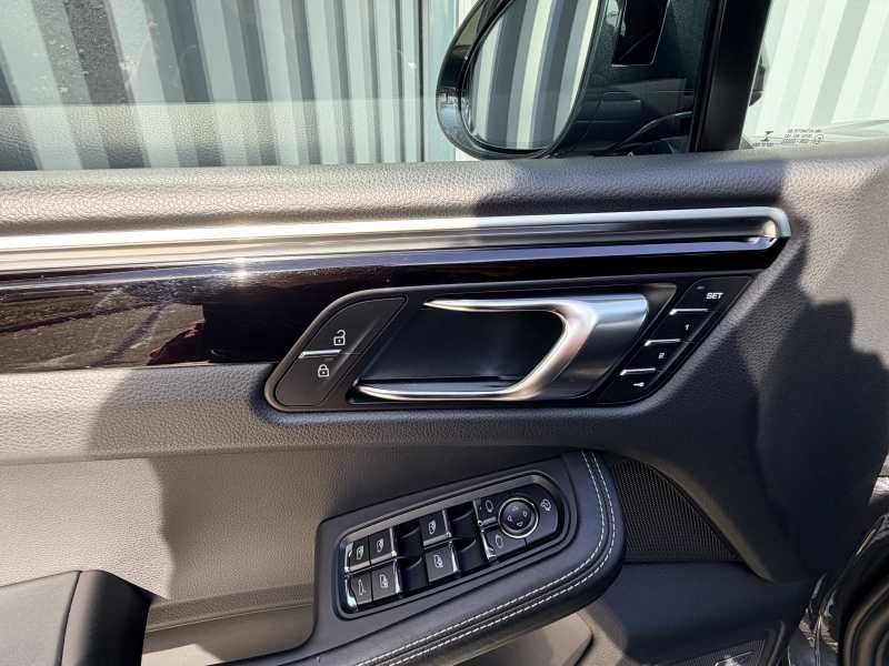 Porsche Macan | 23