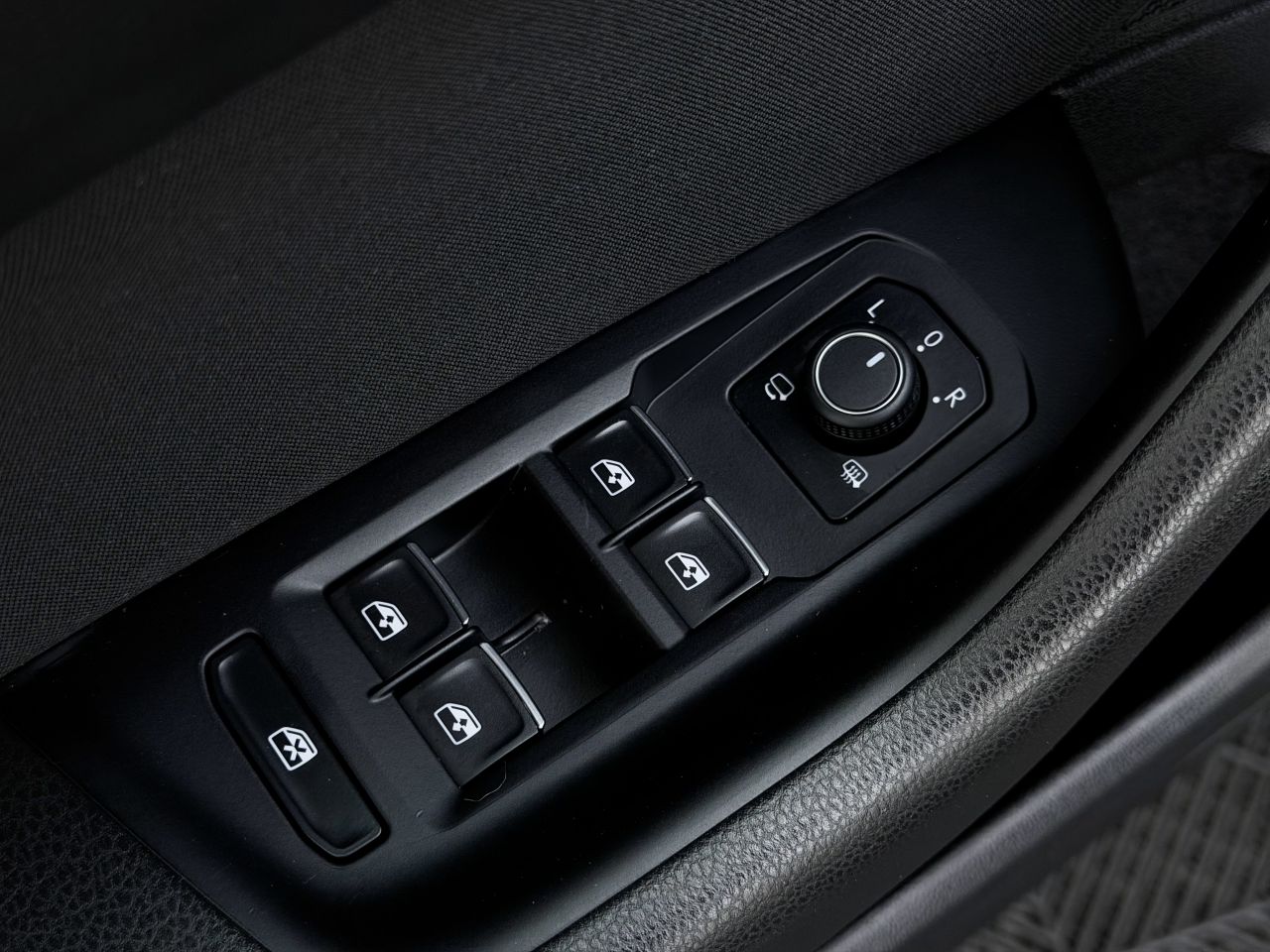 Volkswagen Passat | 21