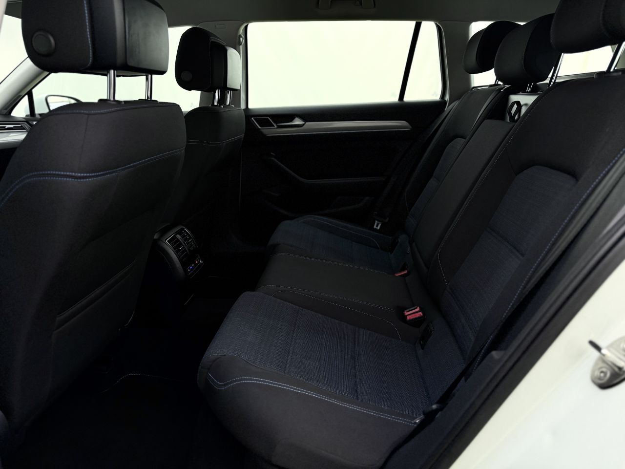 Volkswagen Passat | 10