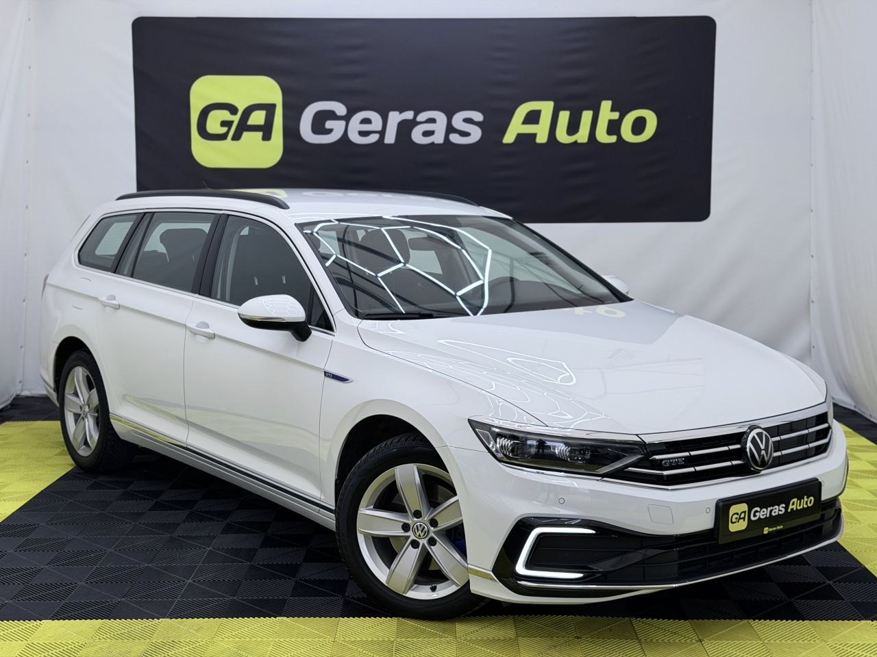 Volkswagen Passat | 2