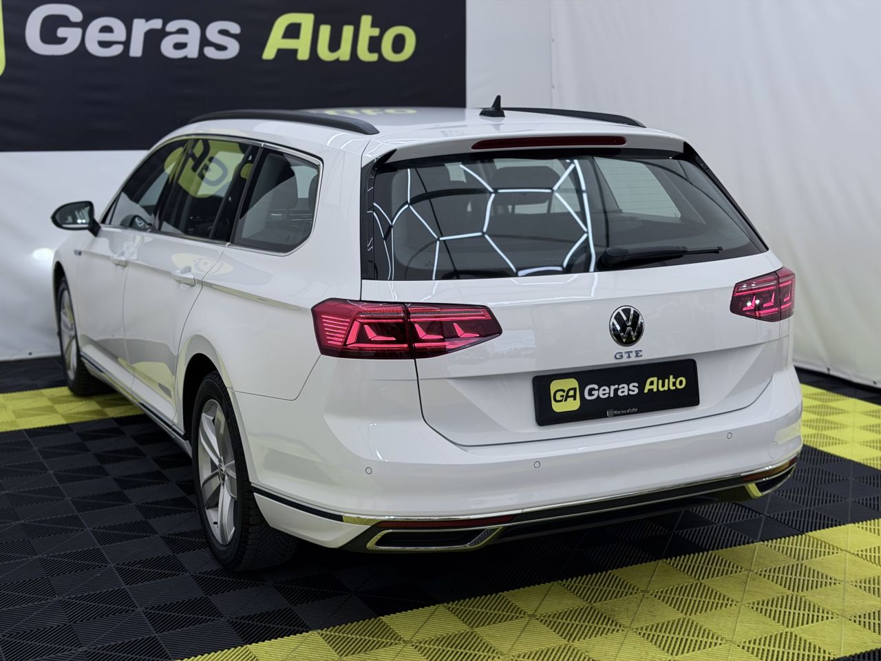 Volkswagen Passat | 5