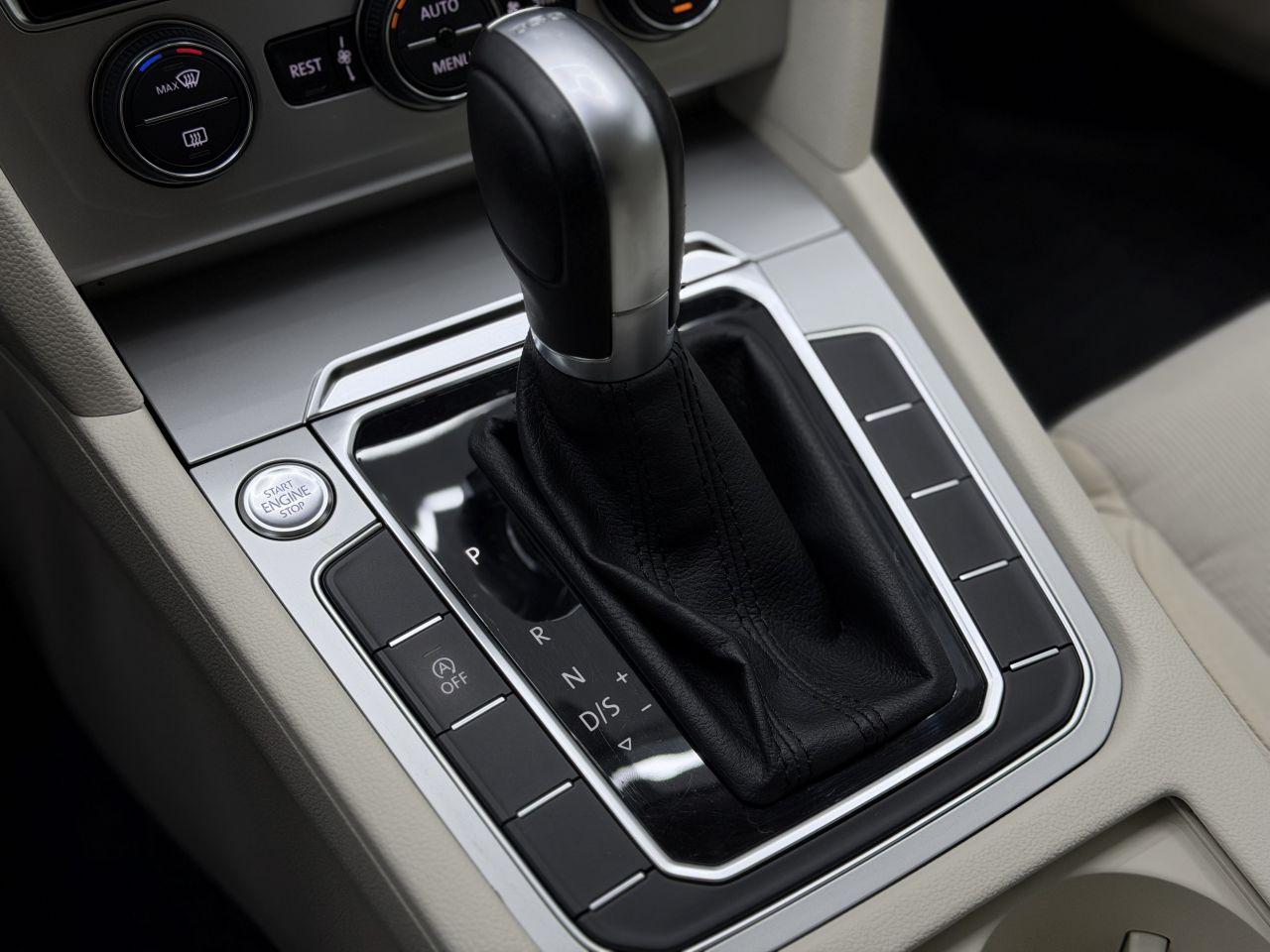 Volkswagen Passat | 16