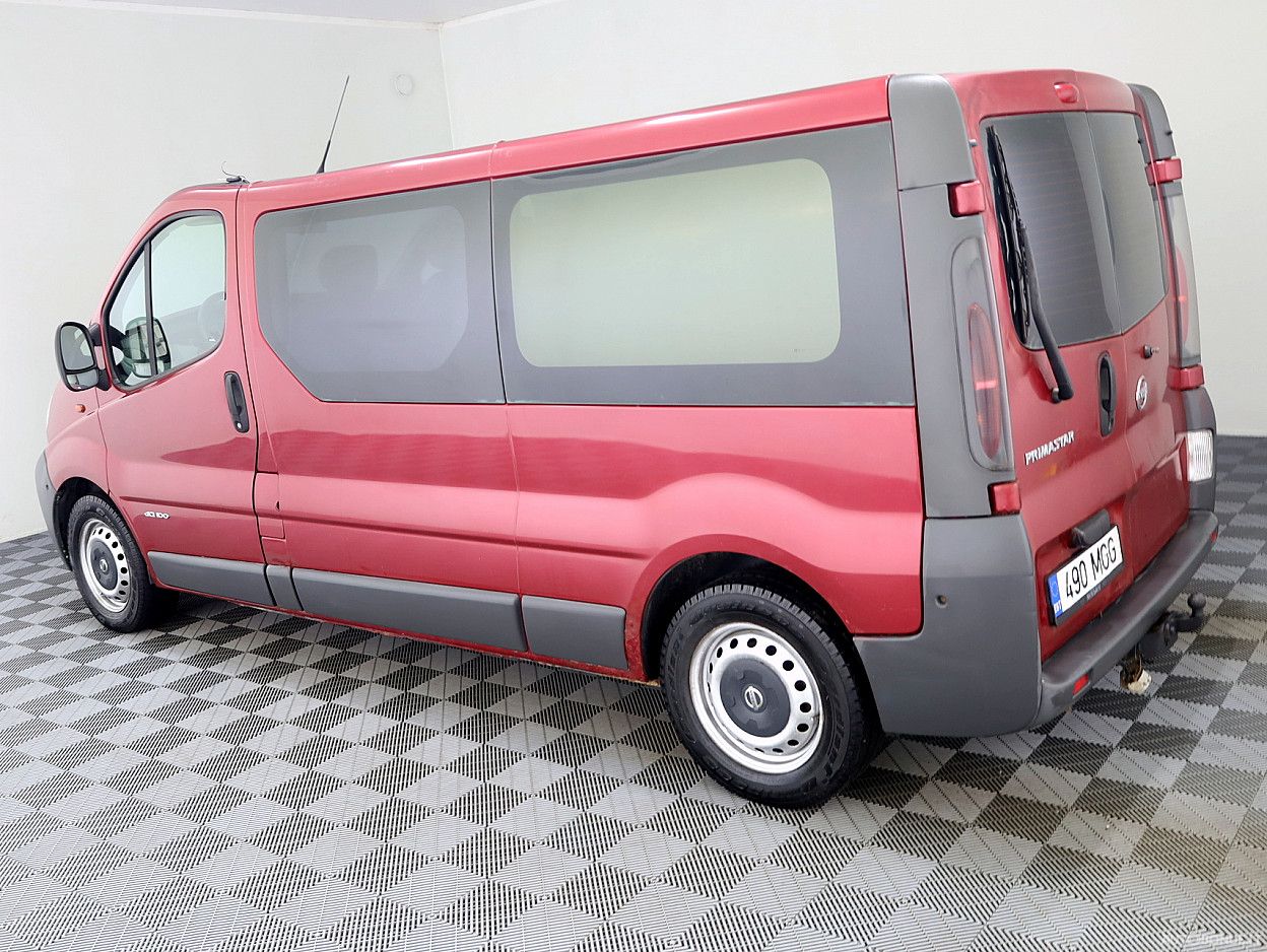 Nissan | 3