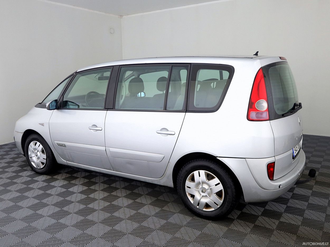 Renault | 3