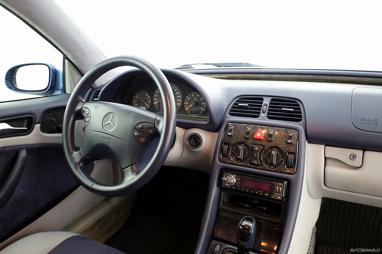 Mercedes-Benz | 4