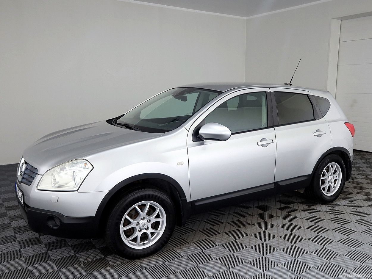 Nissan | 1