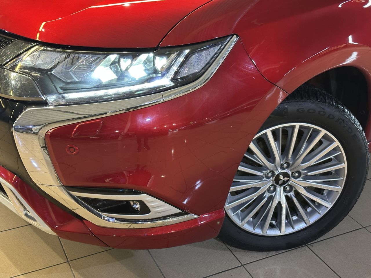 Mitsubishi Outlander | 30