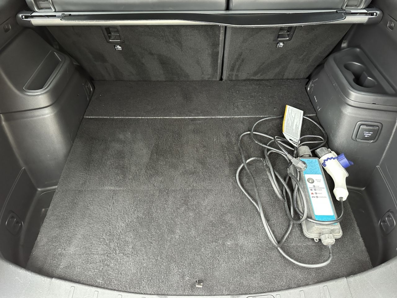 Mitsubishi Outlander | 24