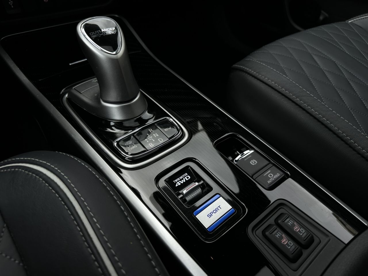 Mitsubishi Outlander | 18