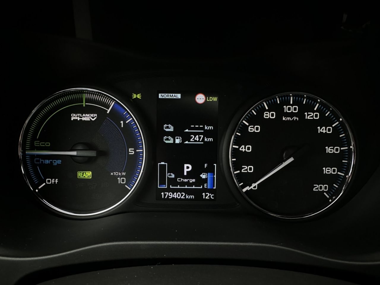 Mitsubishi Outlander | 6