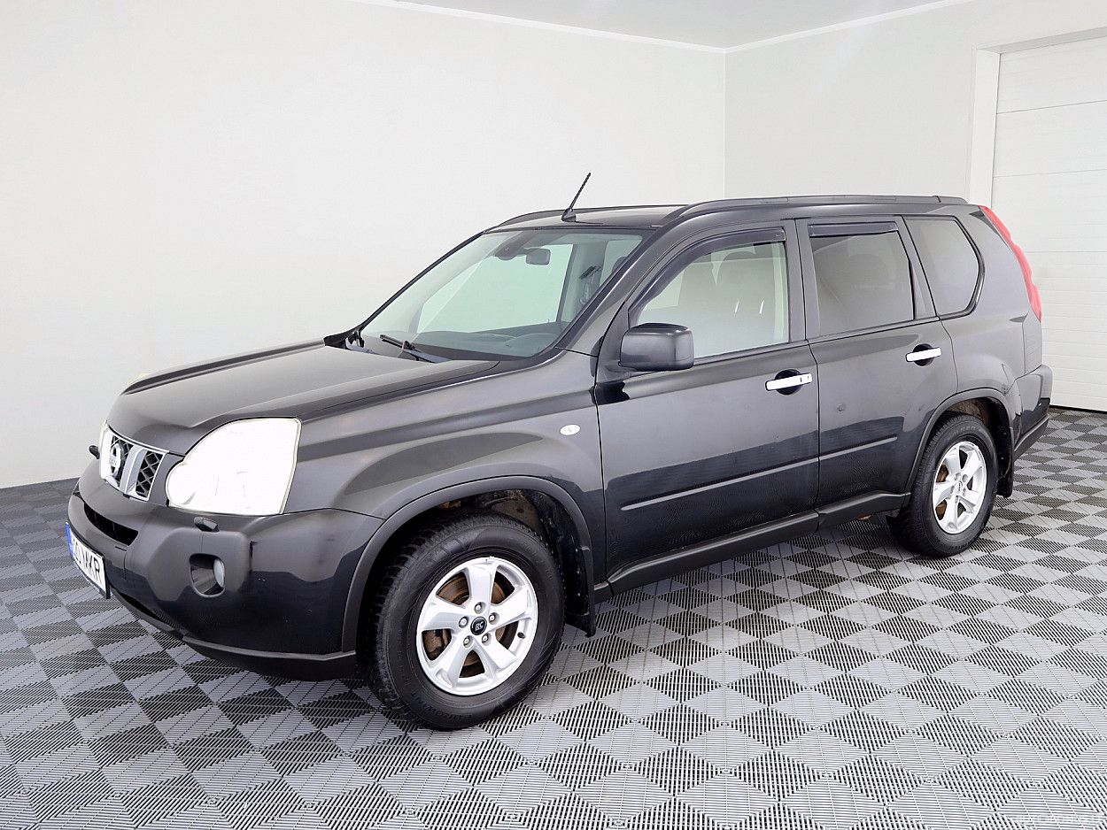 Nissan | 1