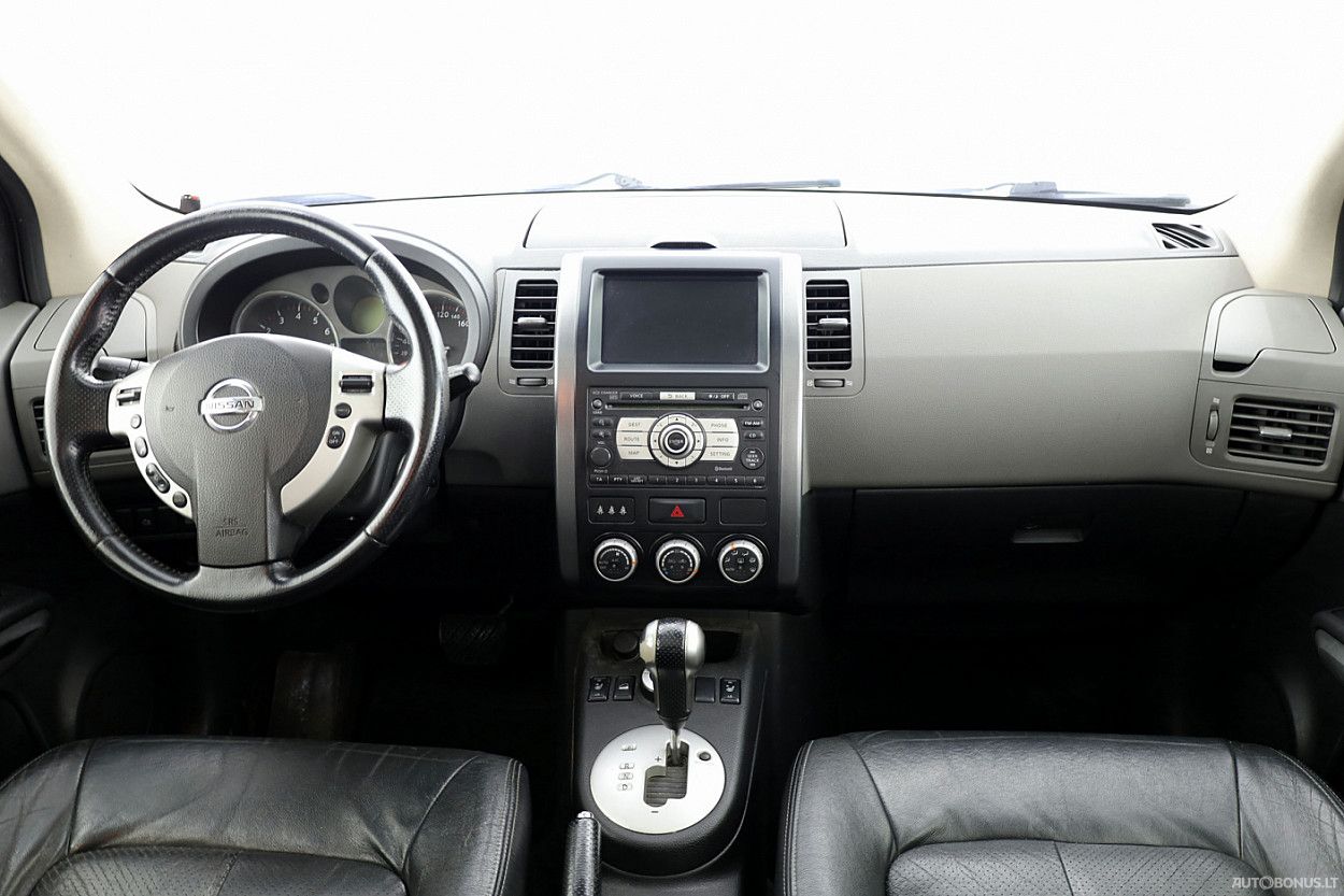 Nissan | 4
