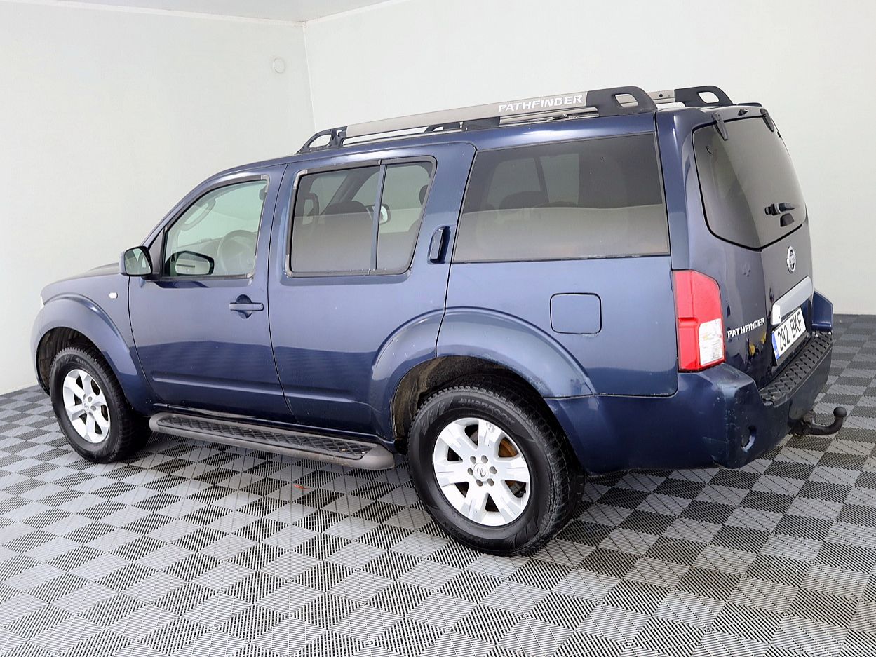 Nissan | 3