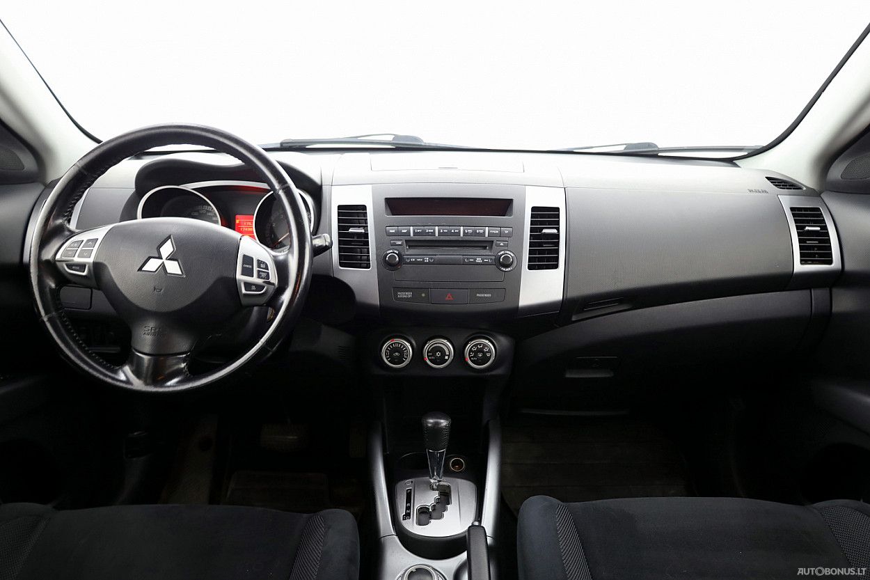 Mitsubishi | 4