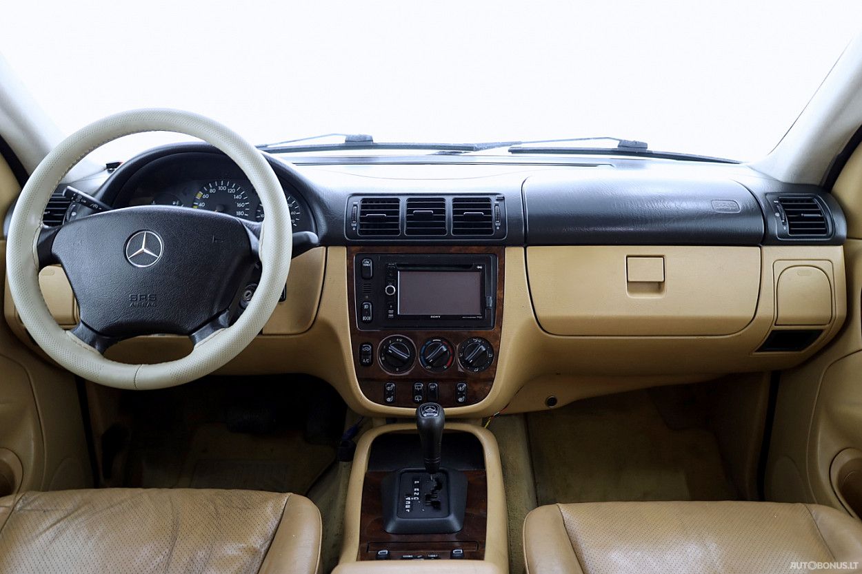 Mercedes-Benz | 4