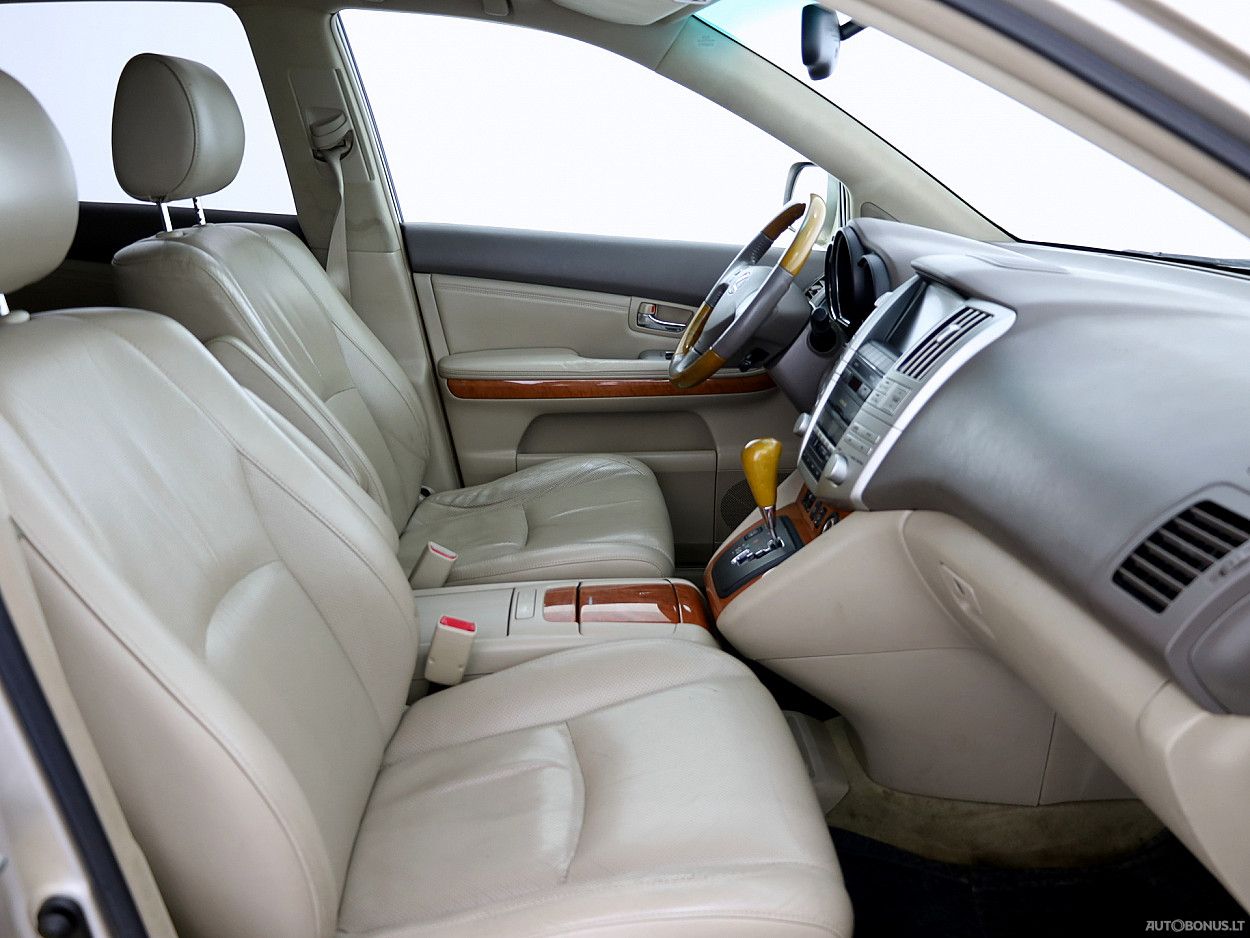 Lexus | 5