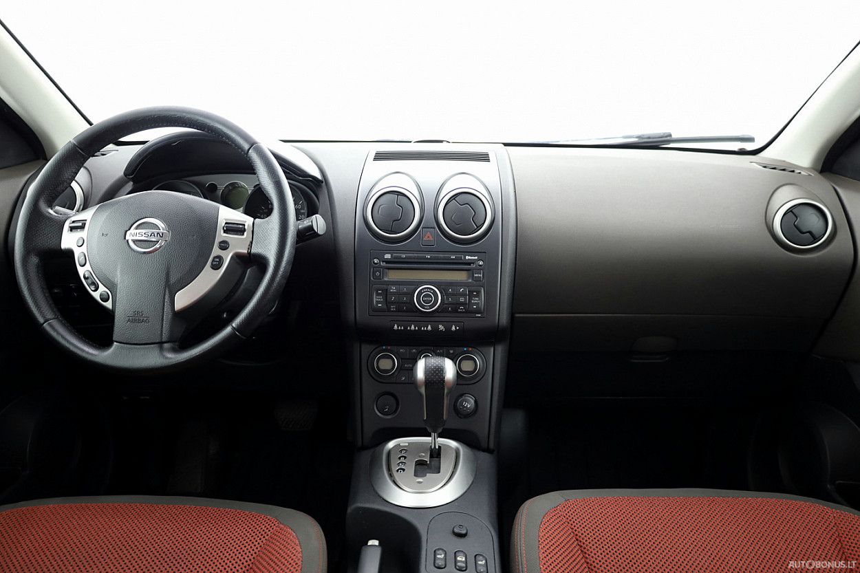 Nissan | 4