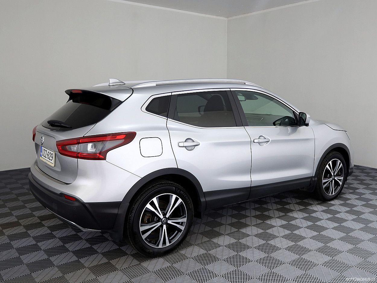 Nissan | 2