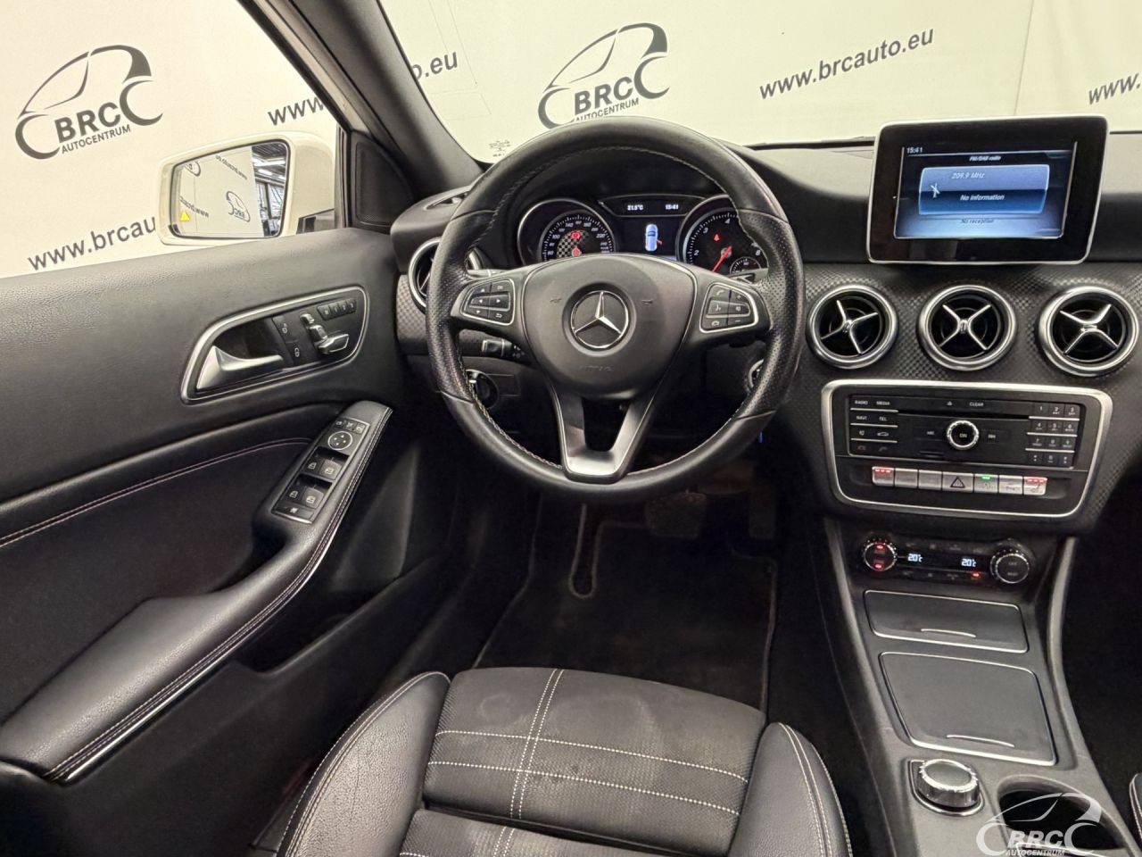 Mercedes-Benz A220 | 13