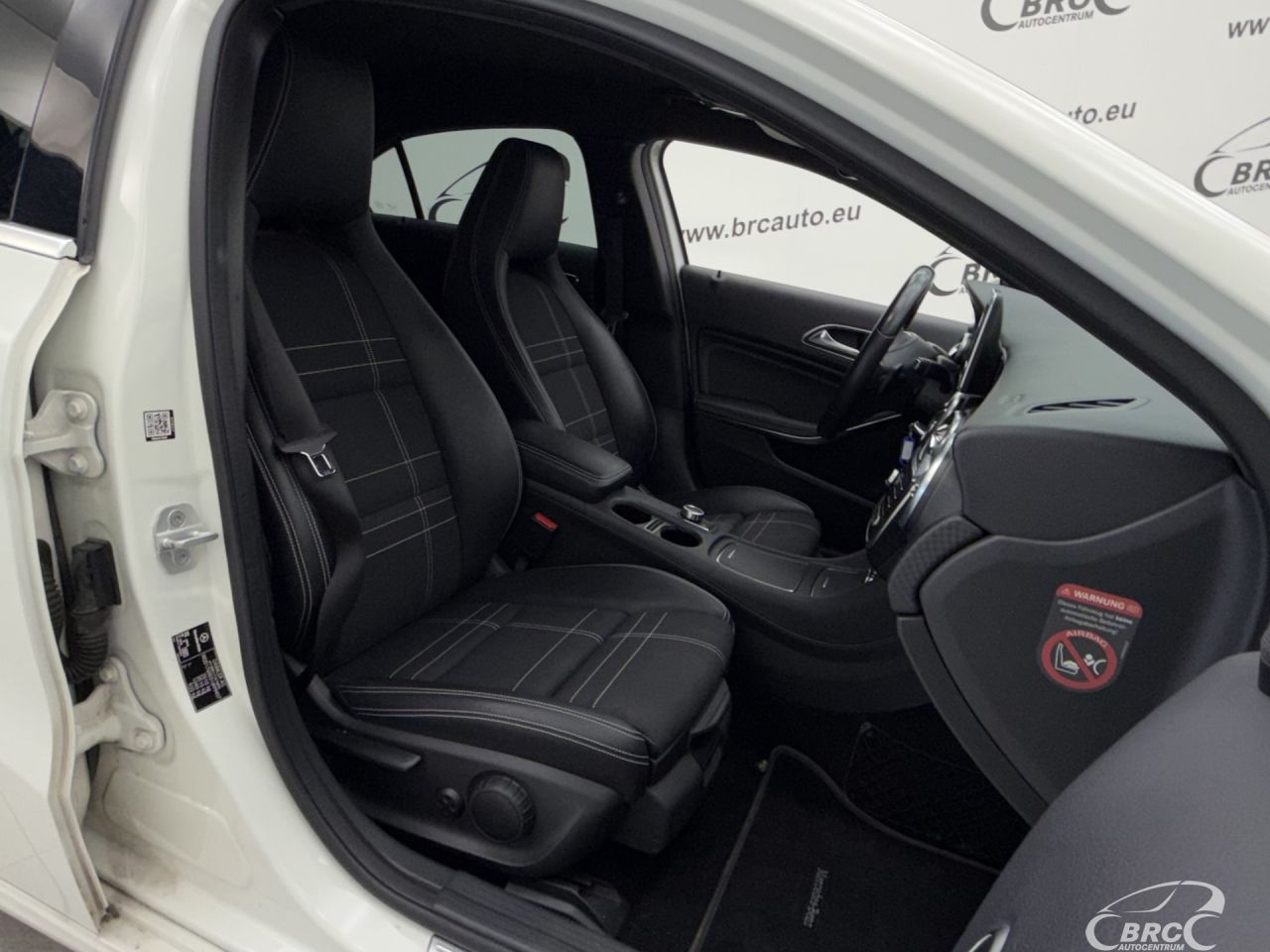 Mercedes-Benz A220 | 6