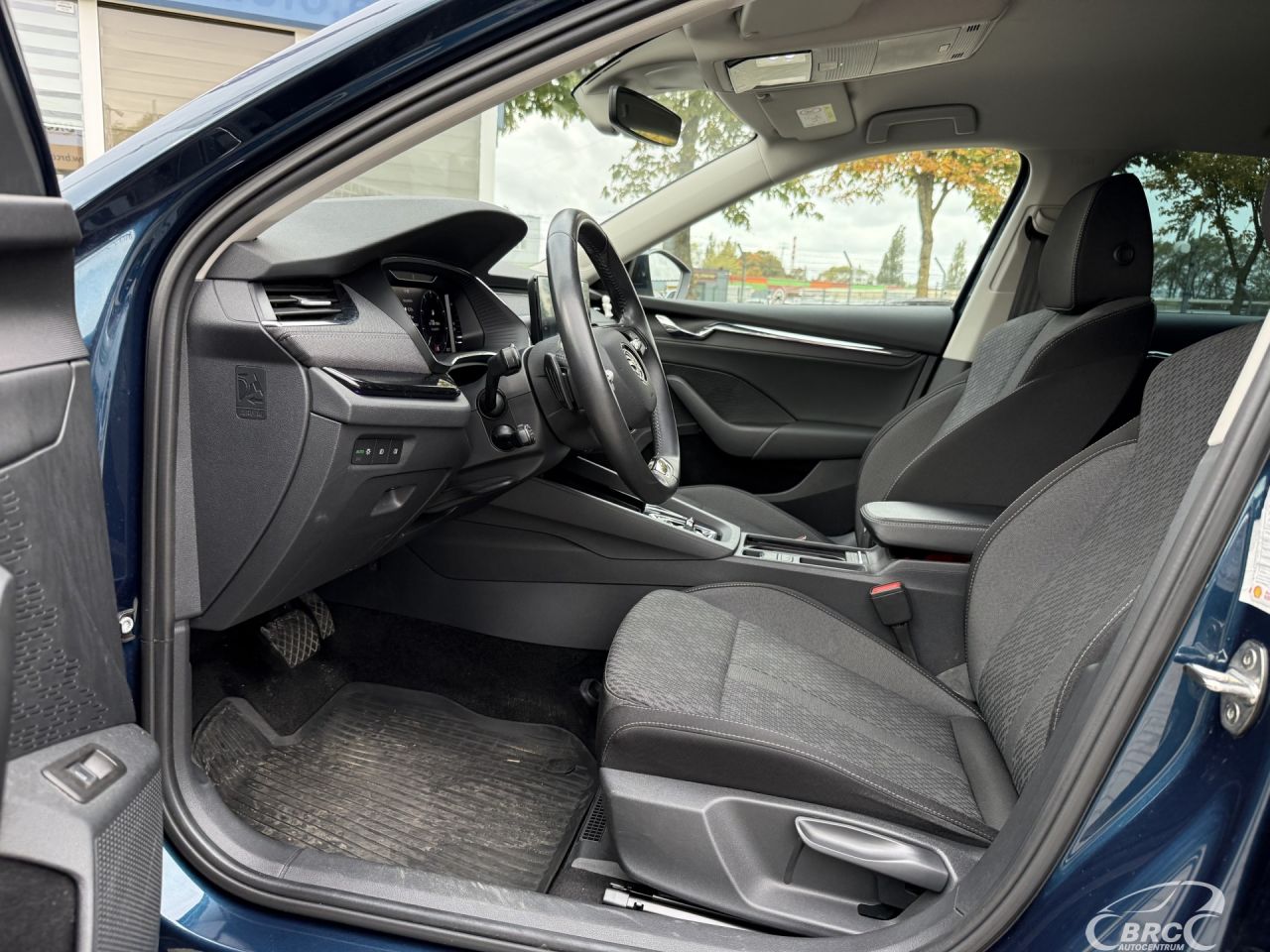 Skoda Octavia | 12