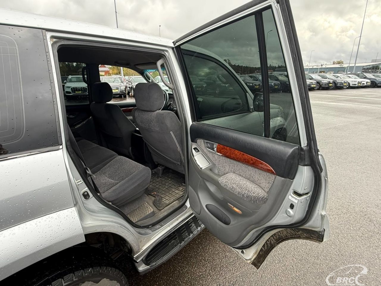 Toyota Land Cruiser | 21
