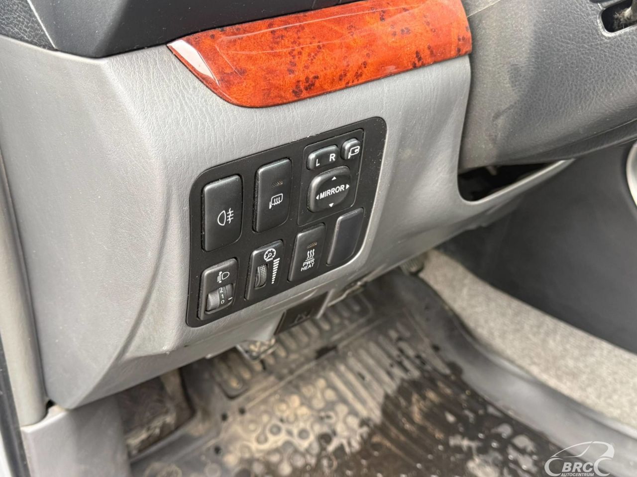 Toyota Land Cruiser | 38