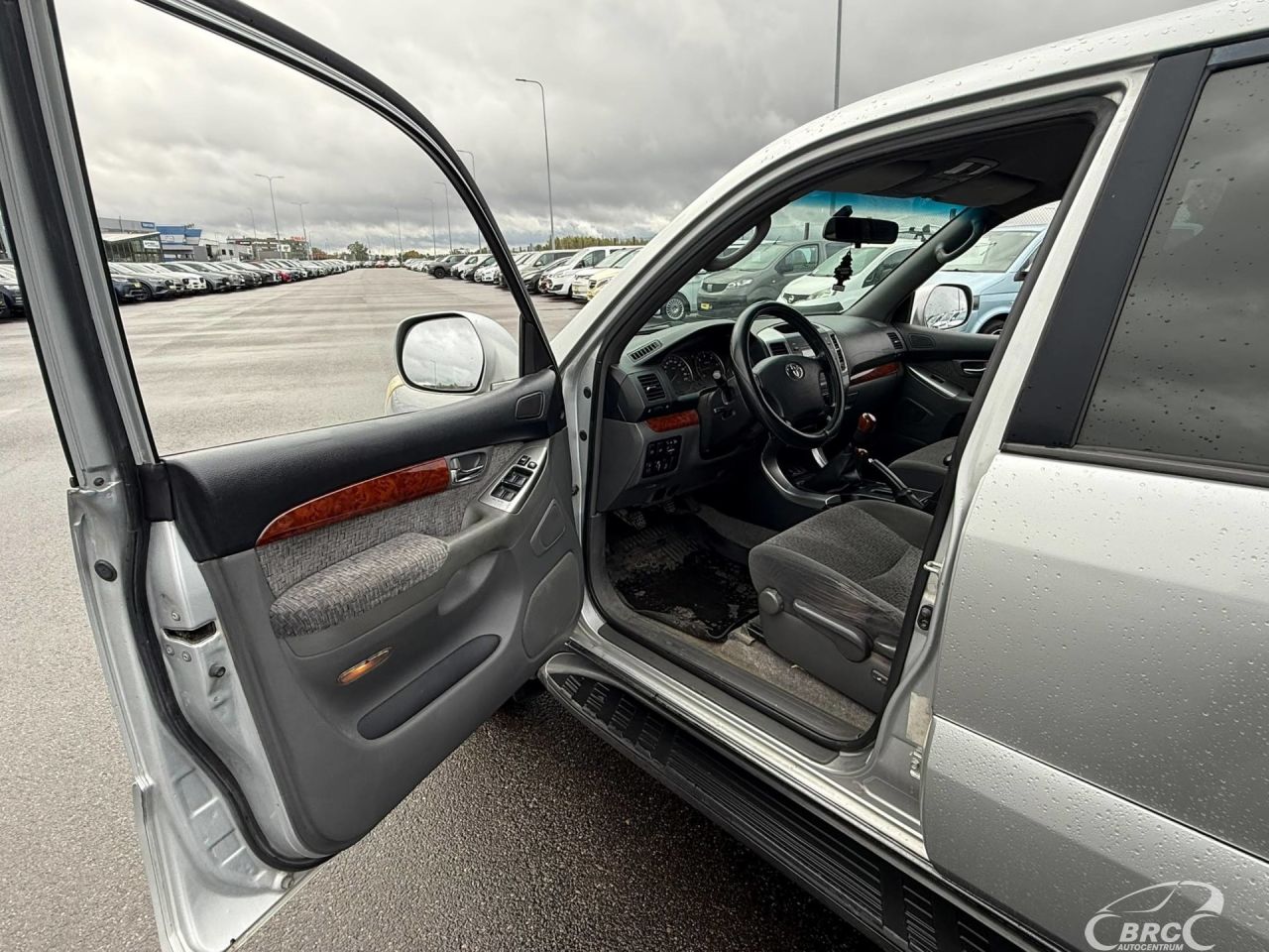 Toyota Land Cruiser | 19