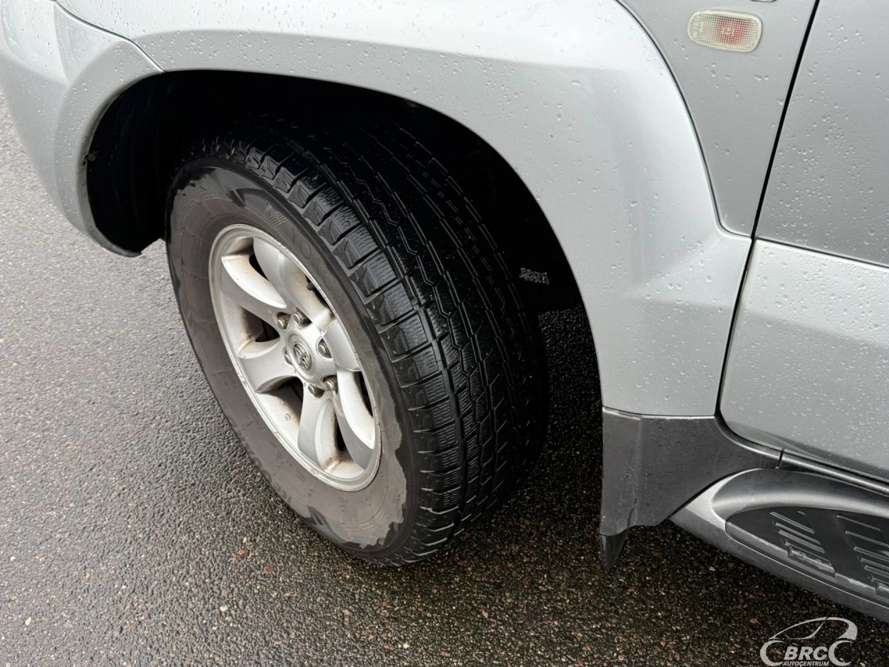 Toyota Land Cruiser | 25