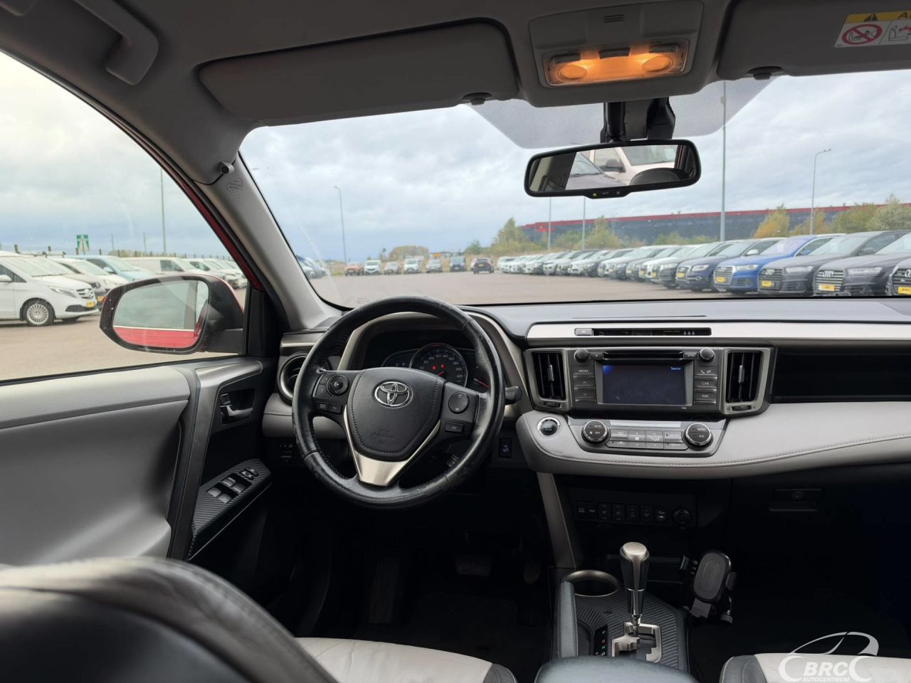 Toyota RAV4 | 30