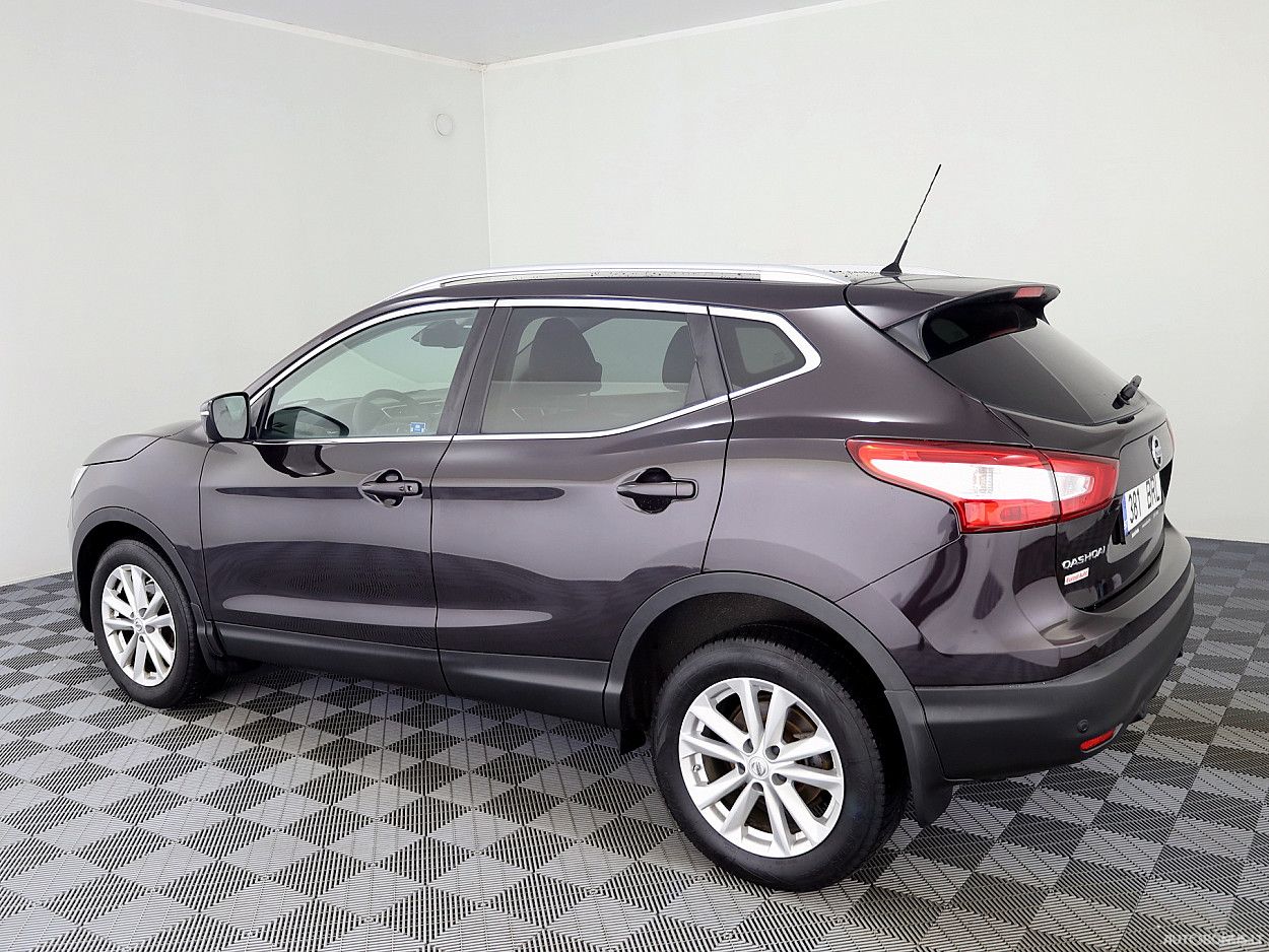 Nissan | 3
