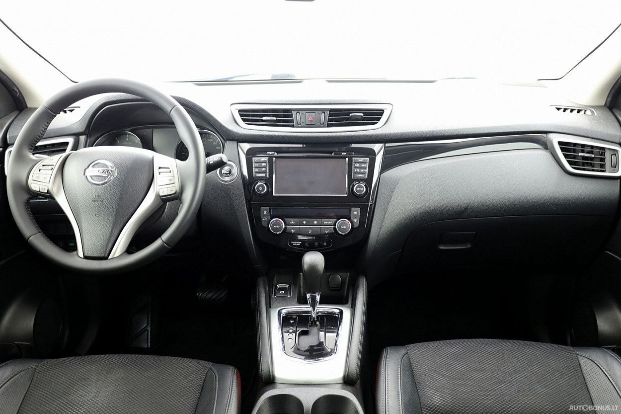 Nissan | 4