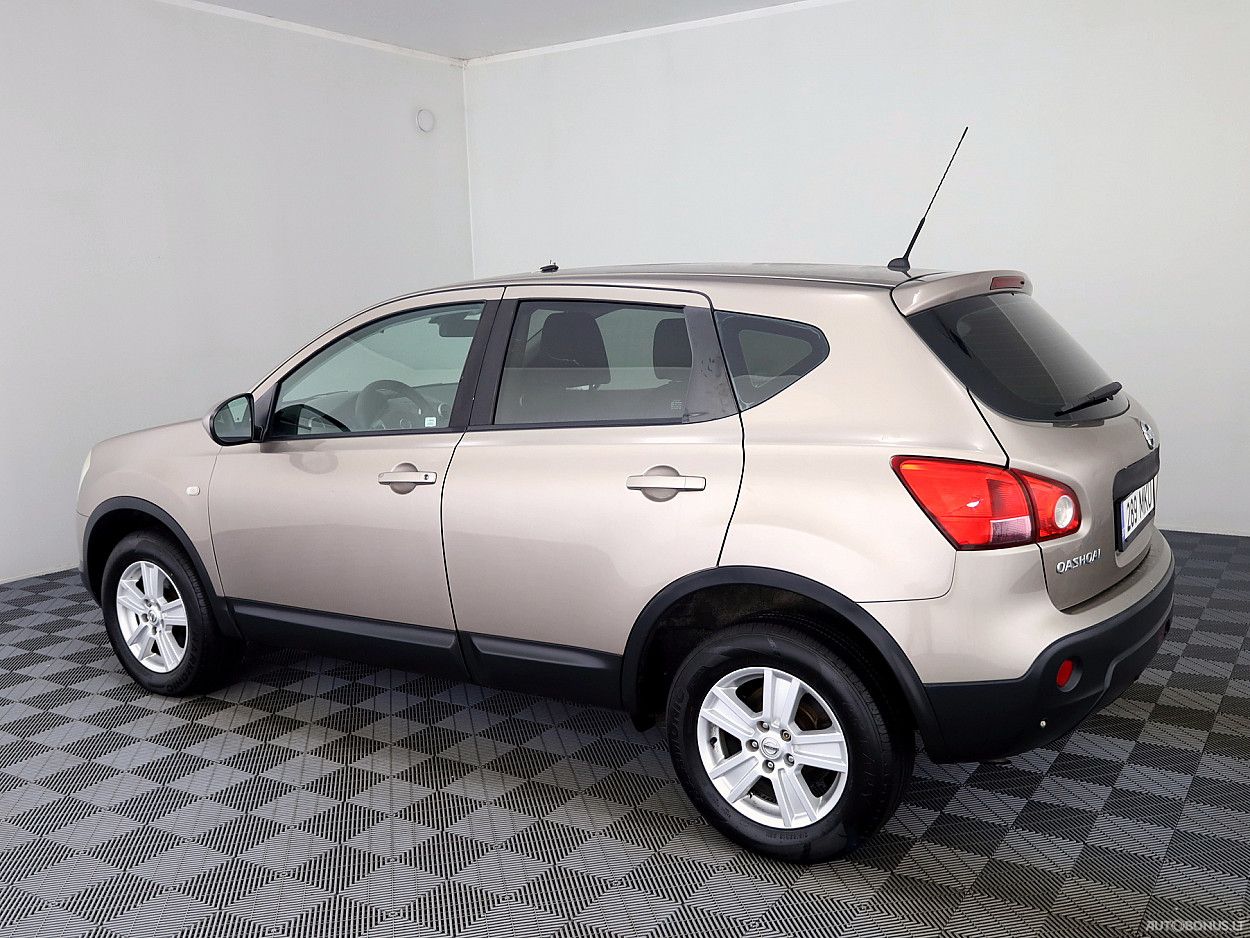 Nissan | 3