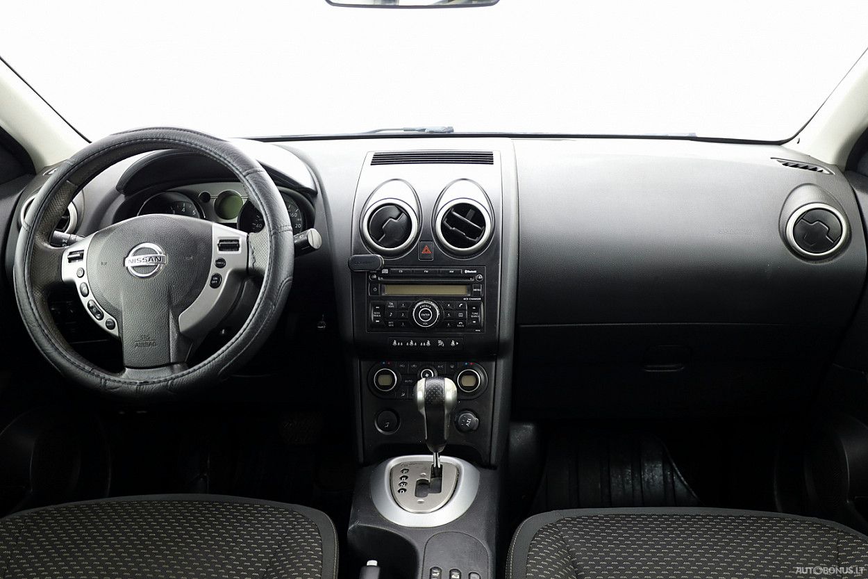 Nissan | 4