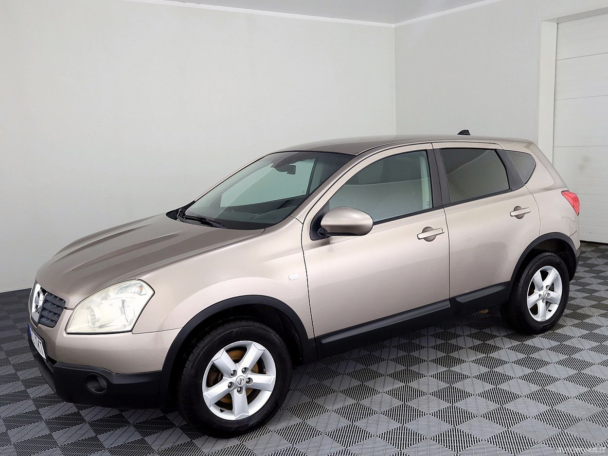 Nissan | 1