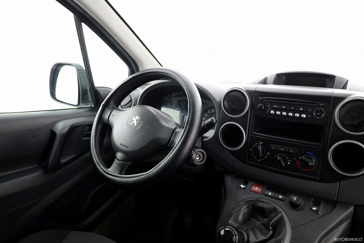 Peugeot | 4