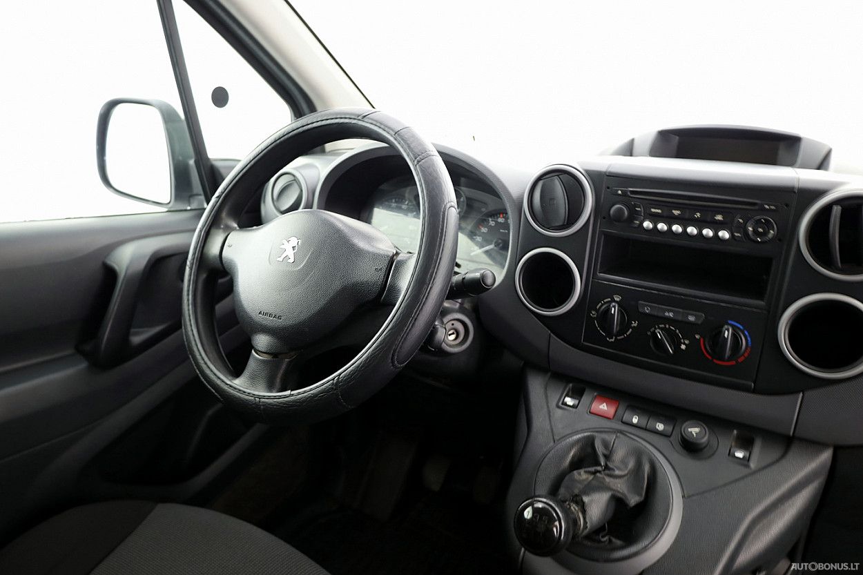 Peugeot | 4