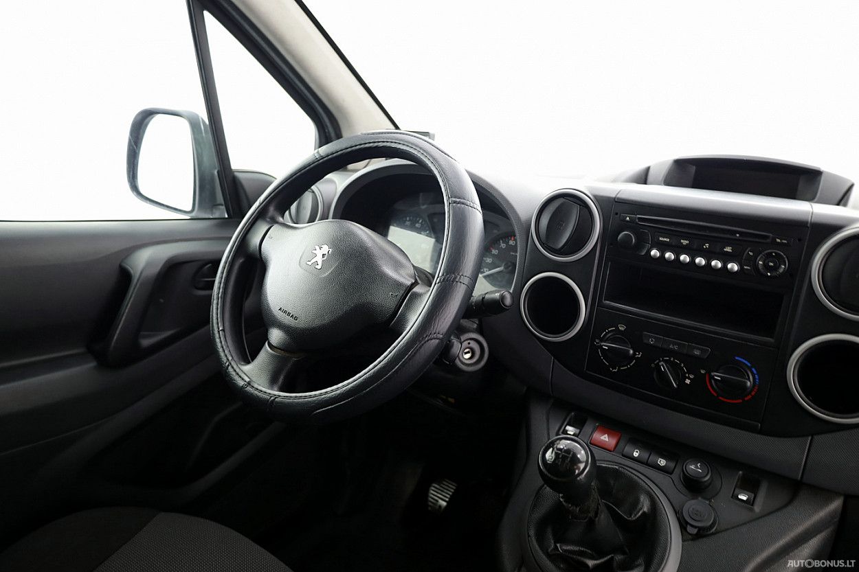 Peugeot | 4