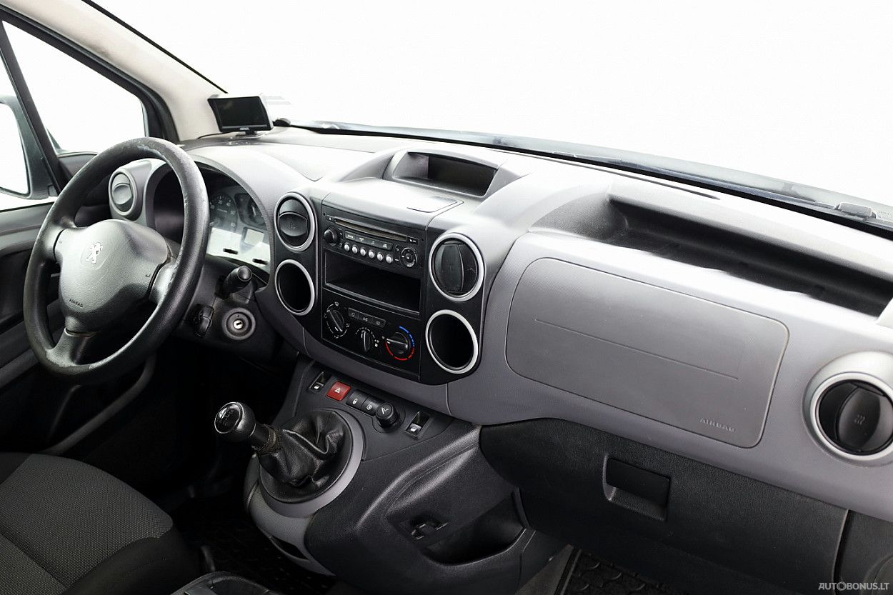 Peugeot | 4