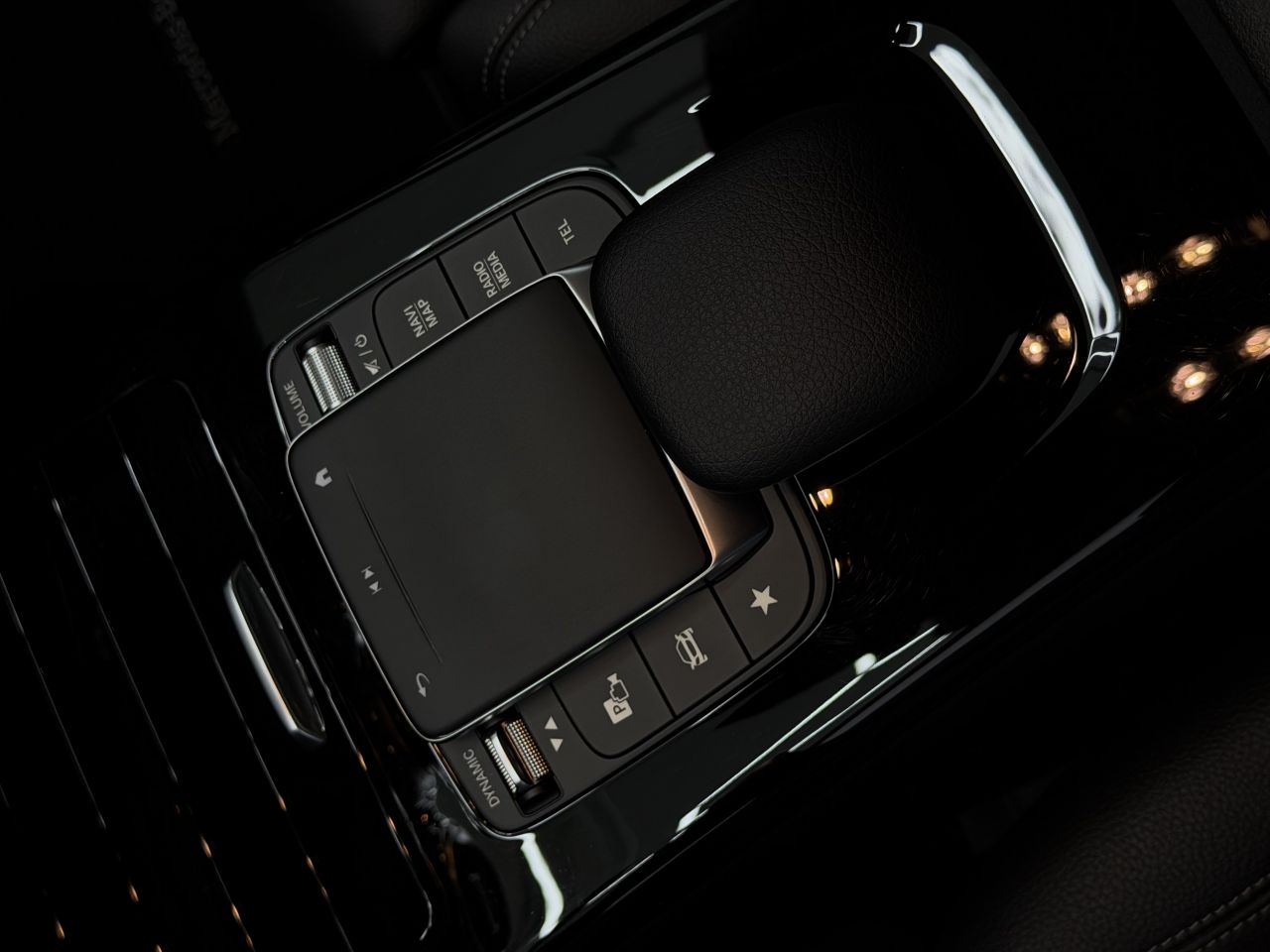 Mercedes-Benz CLA180 | 23