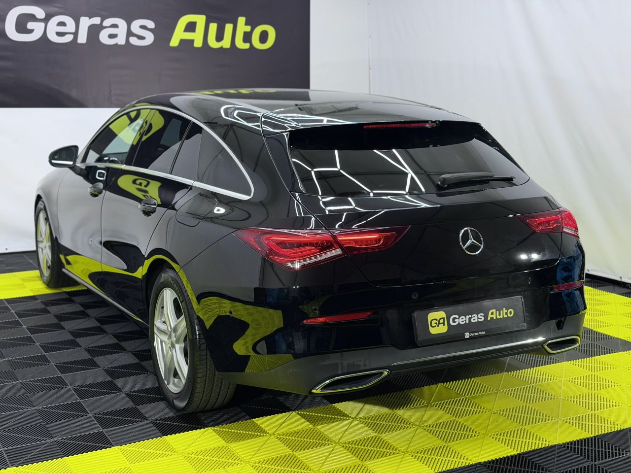 Mercedes-Benz CLA180 | 5