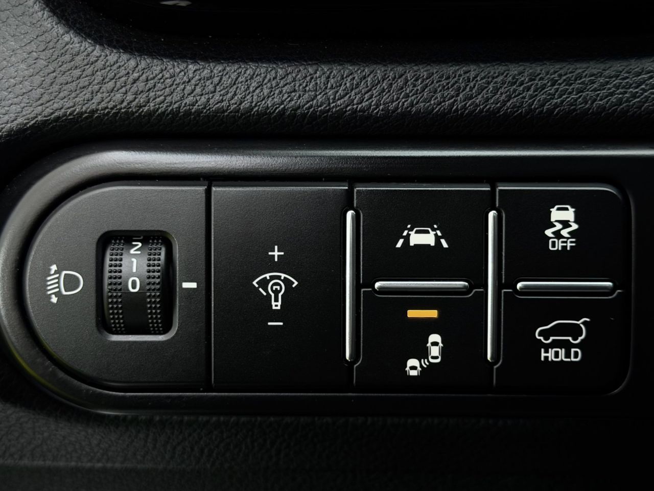 Kia Pro Cee'd | 24