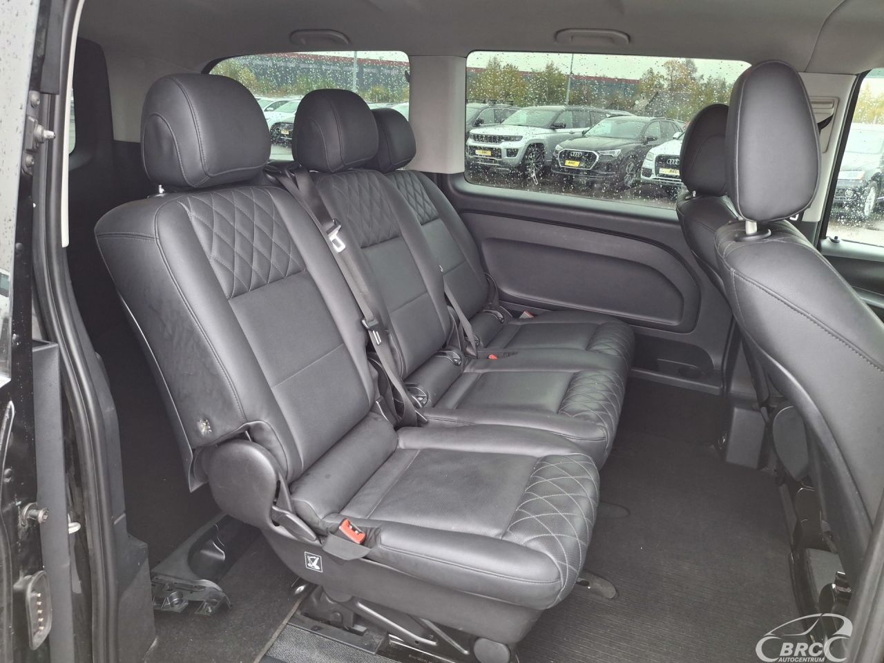 Mercedes-Benz Vito | 9