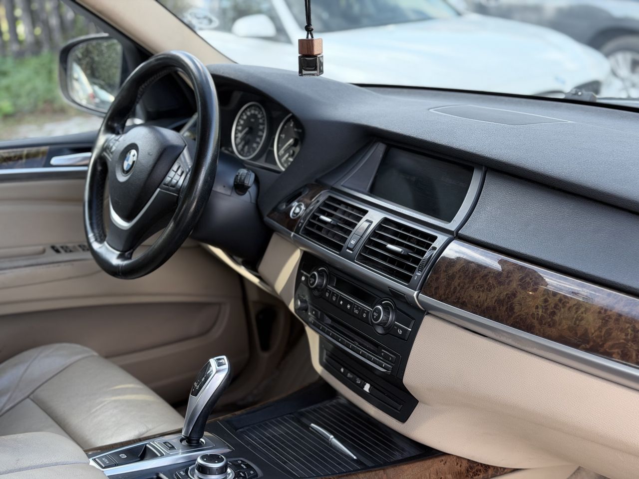 BMW X5 | 13