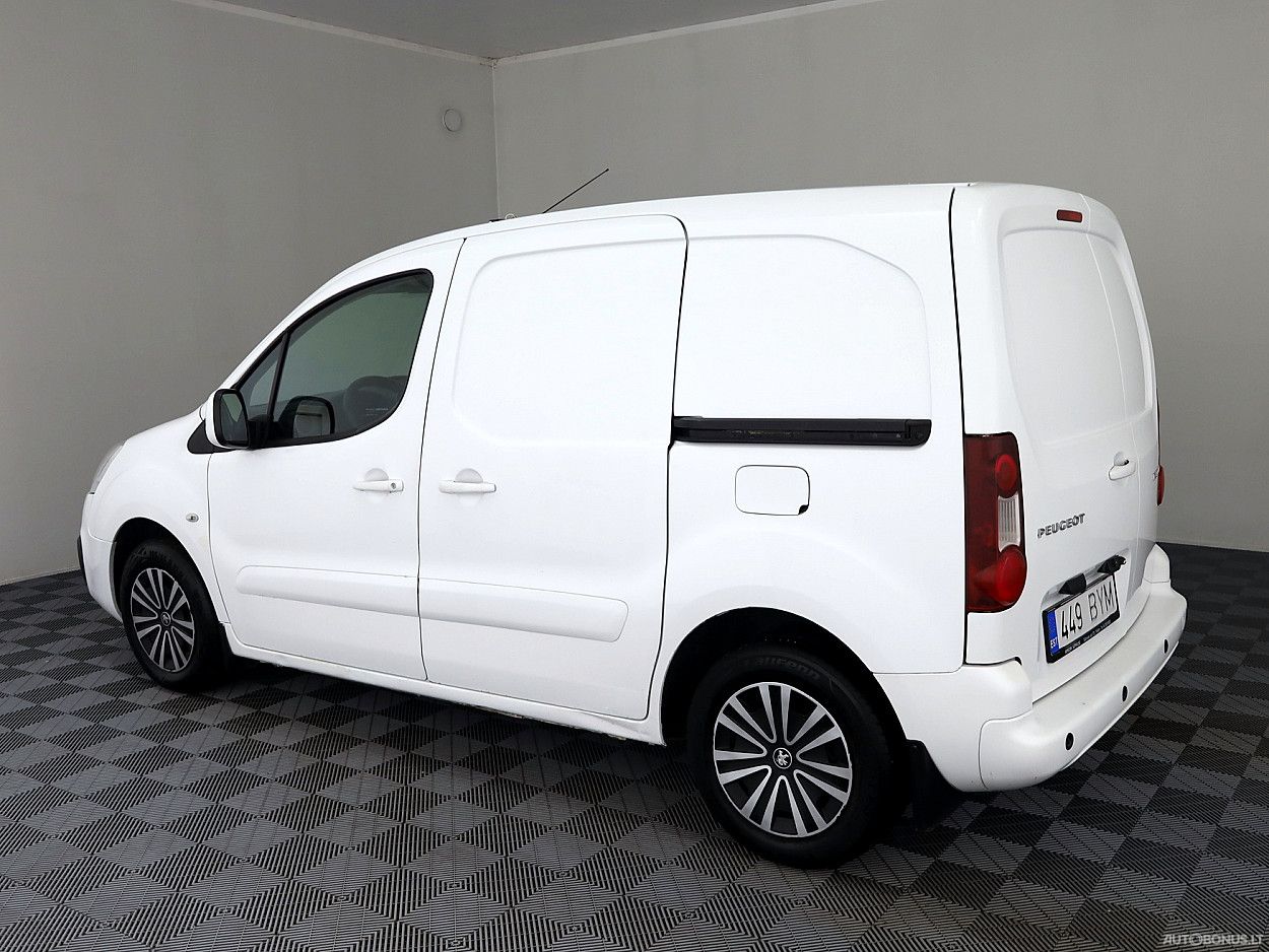 Peugeot | 3