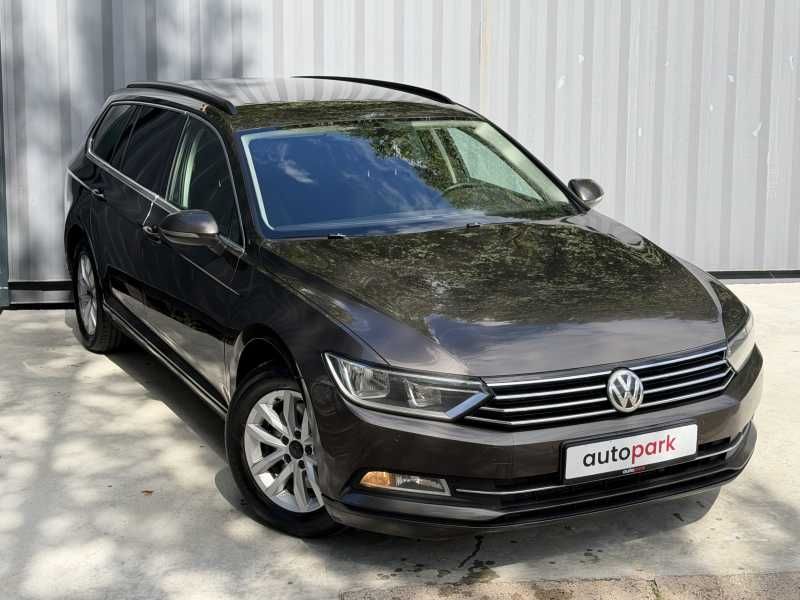 Volkswagen Passat | 1