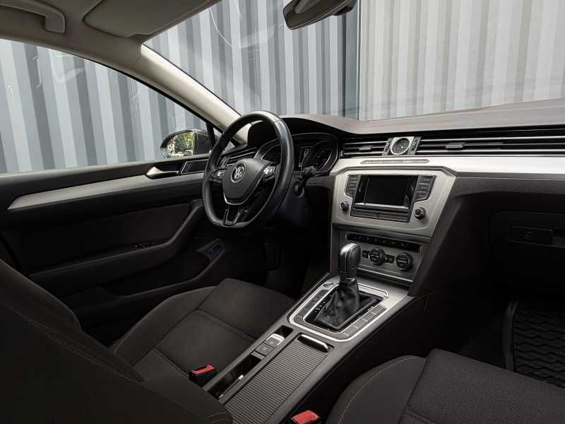 Volkswagen Passat | 13